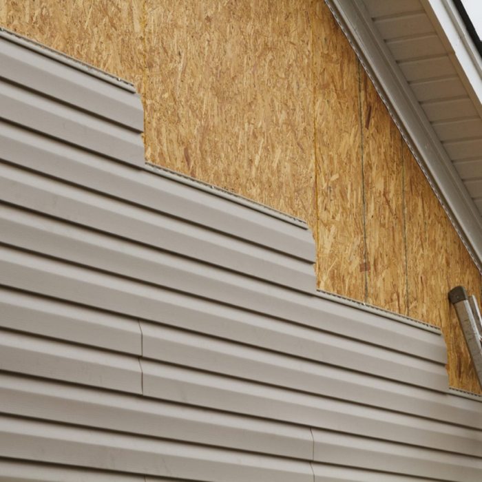 Fiber cement siding vs vinyl siding cost comparison