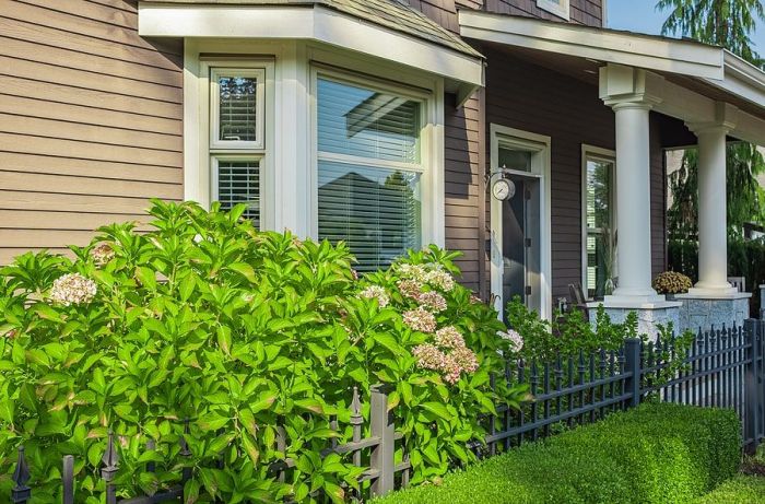 How much does hardie siding cost